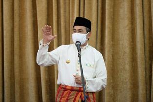 Gubernur Apresiasi Guru di Riau Buat Aplikasi 'Bantu Guru'